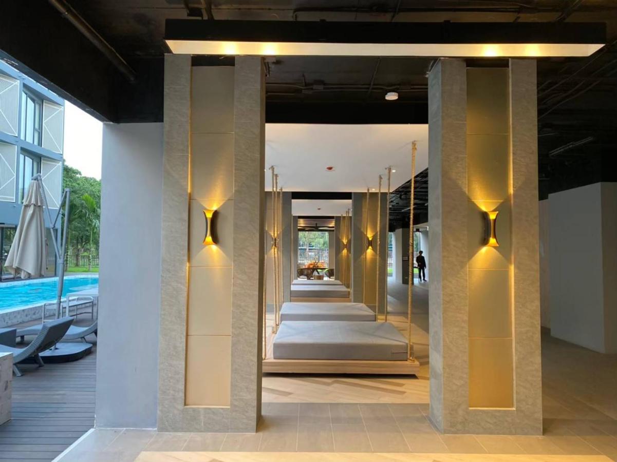 Rnp Pool Hotel Bangkok Exterior foto