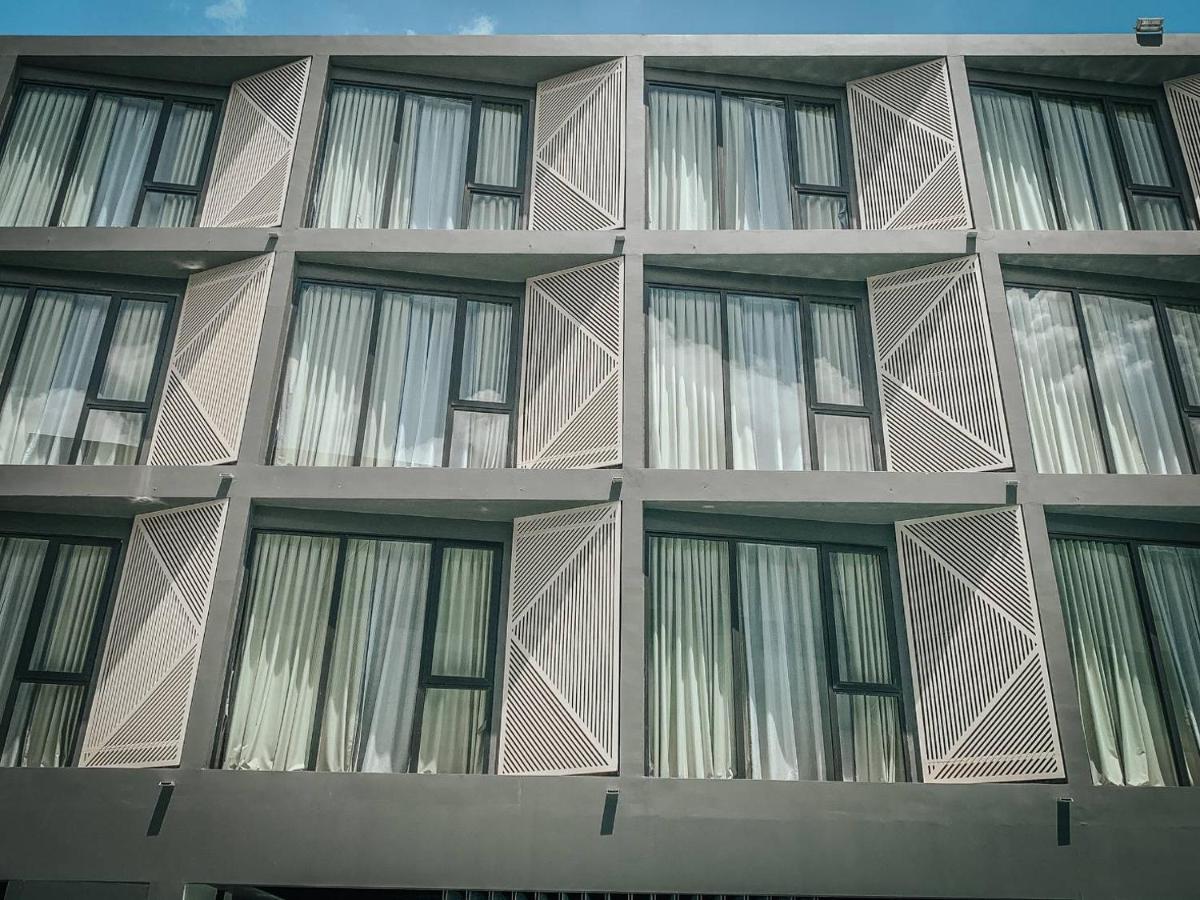 Rnp Pool Hotel Bangkok Exterior foto