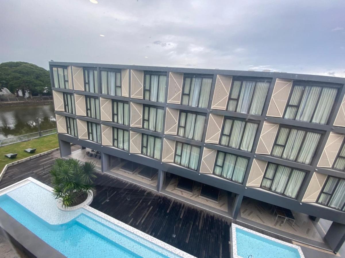 Rnp Pool Hotel Bangkok Exterior foto
